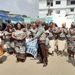 vie-associative-un-cadre-du-ppa-ci-apporte-son-soutien-a-l-association-des-femmes-benies-de-yopougon-koweit