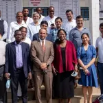 sante-la-communaute-indienne-fait-un-don-aux-malades-dialyses-de-l-hopital-general-d-adjame