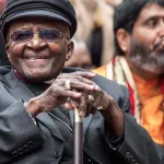 afrique-du-sud-deces-de-mgr-desmond-tutu-icone-de-la-lutte-contre-l-apartheid