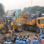abobo-projet-d-assainissement-les-ferrailleurs-de-la-casse-deloges