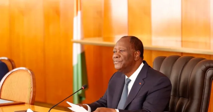 premier-conseil-des-ministres-de-l-annee-2022-des-ministres-brillent-par-leur-absence-ouattara-se-prononce-sur-leur-cas