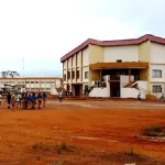 universite-de-man-un-enseignant-chercheur-meurt-en-effectuant-une-operation-de-transfert-d-argent-dans-une-agence