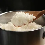 astuce-cuisine-voici-cinq-erreurs-a-ne-plus-commettre-au-moment-de-cuire-son-riz