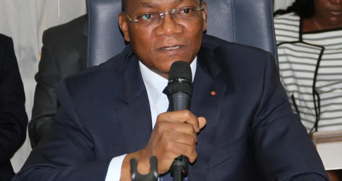cote-d-ivoire-le-ministre-bruno-kone-veut-annuler-l-acte-de-propriete-d-un-promoteur-immobilier