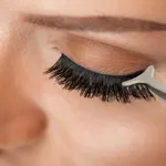 pose-de-faux-cils-quel-danger-pour-les-yeux