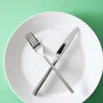 perdre-du-poids-sans-regime-le-jeune-intermittent-une-solution-durable-pour-eviter-l-effet-yo-yo