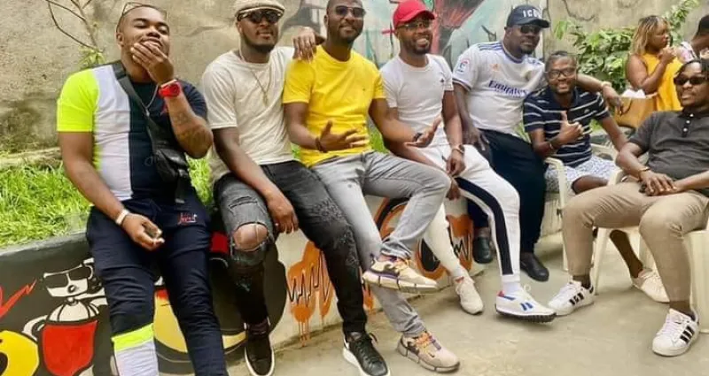 showbiz-apres-la-sortie-du-nouvel-album-tresor-les-patrons-font-des-confidences-sur-le-groupe-revolution
