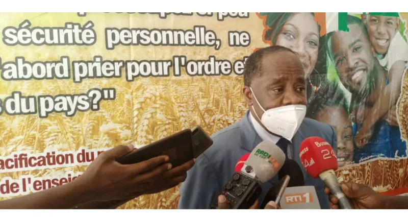 cote-d-ivoire-education-dr-andre-deazon-propose-une-refonte-du-systeme-educatif