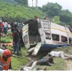 ceremonie-d-hommage-a-laurent-gbagbo-en-allant-a-mama-un-convoi-fait-une-sortie-de-route-des-blesses-graves
