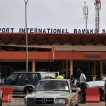 mali-un-journaliste-de-jeune-afrique-expulse-du-territoire-la-direction-condamne