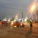 yopougon-bel-air-un-individu-s-expose-et-met-les-automobilistes-en-danger