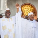senegal-le-president-macky-sall-immortalise-l-ex-president-abdoulaye-wade
