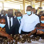 cherte-de-la-vie-des-ministres-dans-les-marches-le-phenomene-est-mondial-selon-alassane-ouattara