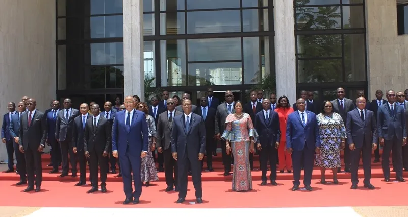 cote-d-ivoire-voici-le-nouveau-gouvernement-ouattara-affrontements-sanglant-dans-le-nord-le-gouvernement-rencontre-les-consommateurs