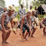 culture-des-danses-ivoiriennes-executees-par-des-occidentaux