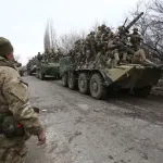 guerre-en-ukraine-les-prix-du-baril-du-petrole-s-affolent-deja