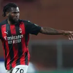 en-fin-de-contrat-avec-ac-milan-barcelone-fc-propose-plus-de-4-milliards-par-an-a-franck-kessie