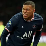 champion-s-league-blessure-de-kylian-mbappe-le-psg-fait-le-point-medical