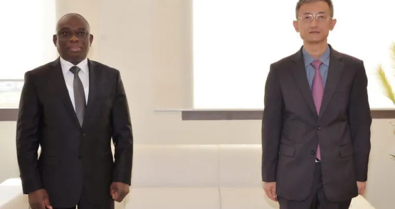 politique-l-ambassadeur-de-chine-wan-li-chez-le-ministre-kouadio-konan-bertin