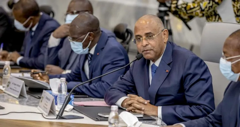 effondrement-immeubles-patrick-achi-implique-les-maires-40-marins-a-recruter-dans-le-secteur-de-la-peche
