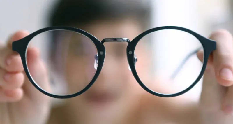 comment-choisir-ses-lunettes-en-fonction-de-la-forme-du-visage