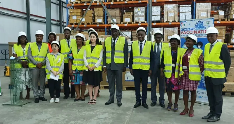 covid-19-la-cote-d-ivoire-obtient-de-ses-partenaires-traditionnels-des-materiels-de-prevention-et-de-prise-en-charge