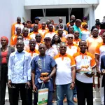 des-anciens-eleves-annoncent-un-hommage-sur-la-tombe-d-houphouet-boigny