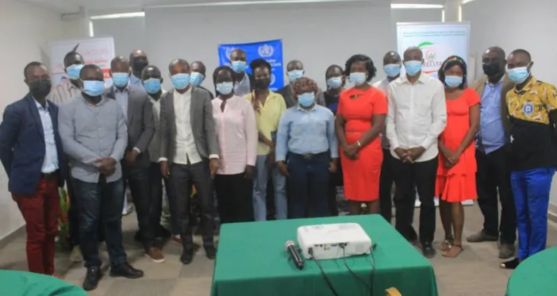 cote-d-ivoire-des-journalistes-instruits-sur-les-dangers-lies-a-la-consommation-du-tabac