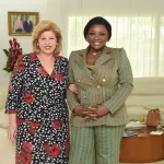 coach-hamond-chic-chez-la-premiere-dame-dominique-ouattara-ce-qu-elles-se-sont-dit