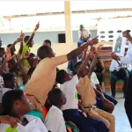 education-les-eleves-du-lycee-municipal-1-de-koumassi-instruits-sur-la-bonne-utilisation-des-reseaux-sociaux