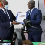 deux-universites-publiques-signent-des-contrats-avec-l-etat-ivoirien