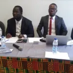 transport-urbain-une-application-de-commande-de-taxis-compteurs-mon-woyo-pour-un-voyage-securise