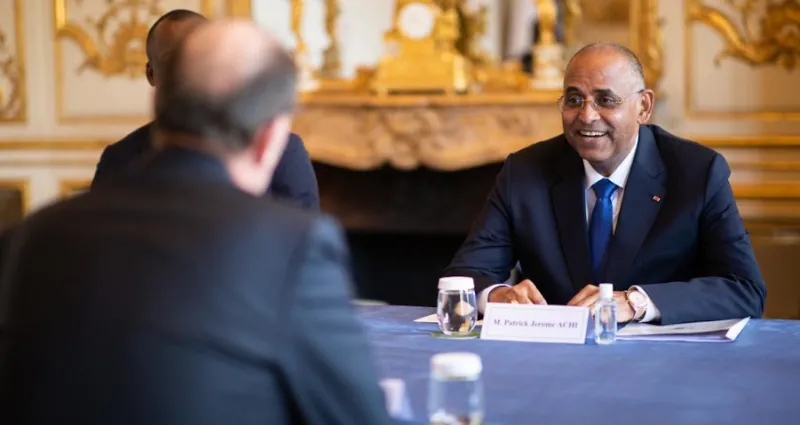 apres-washington-etats-unis-patrick-achi-a-paris-france-pour-vendre-le-programme-cote-d-ivoire-2030