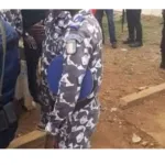 cote-d-ivoire-ange-kessi-met-trois-gendarmes-aux-arrets-pour-avoir-bastonne-une-femme-policiere-devant-son-fils-et-son-mari