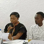 mode-une-nouvelle-ligne-de-vetement-sort-de-l-ombre