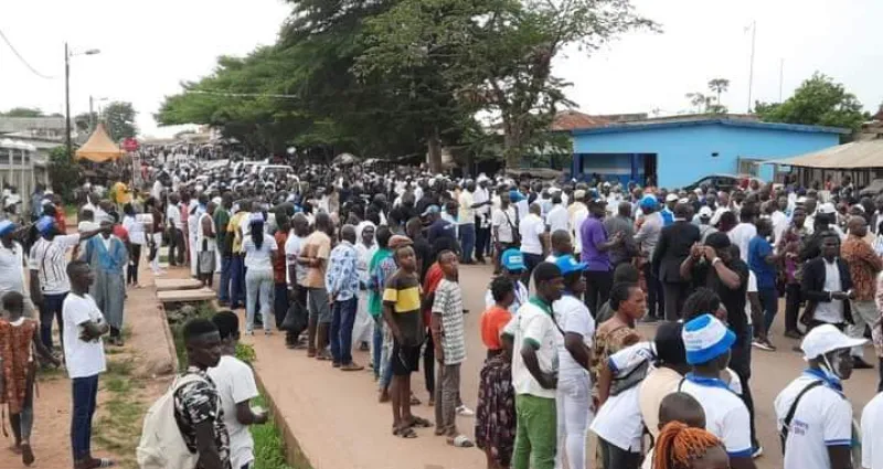 Guiglo : L'ex-président ivoirien Laurent Gbagbo accueilli dans une liesse  populaire