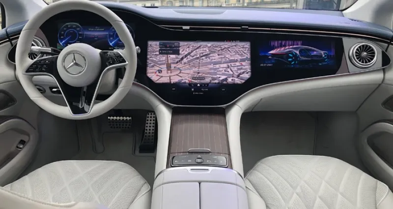 technologie-comment-mercedes-reflechit-la-voiture-de-demain
