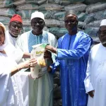 ramadan-2022-mme-dominique-ouattara-offre-des-vivres-d-une-valeur-de-13-millions-f-cfa-a-la-communaute-musulmane