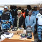 abobo-l-administration-communale-dotee-de-materiels-roulants-et-d-equipements