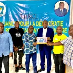 ardci-le-president-dr-tia-andre-exhorte-ses-militants-il-faut-que-chaque-militant-de-l-adrci-ait-sa-carte