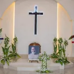 inhumation-de-jean-roger-adam-son-colistier-en-pleurs-dis-moi-ou-tu-vas-la-est-ce-qu-il-y-a-zouglou-la-bas