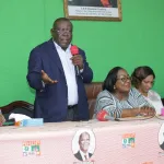 koumassi-les-biens-fondes-de-la-restructuration-du-rhdp-explique-aux-militants