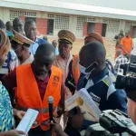 colleges-de-proximite-mariatou-kone-en-colere-contre-des-entrepreneurs-nationaux-retenus-pour-le-projet