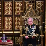 discours-du-trone-la-reine-absente-remplacee-par-le-prince-charles