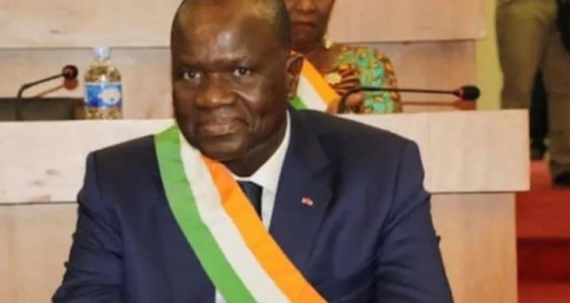 hommage-de-la-nation-a-feu-amadou-soumahoro-bedie-adopte-un-nouveau-systeme-mme-ouattara-fait-fort-a-cop-15
