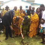 travaux-d-extension-de-l-hopital-d-anono-le-chef-nanan-djorogo-nangui-exprime-sa-reconnaissance-a-l-etat