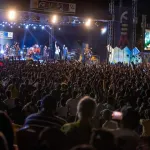 grande-scene-du-femua-14-le-groupe-magic-system-la-cerise-sur-le-gateau