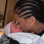 rihanna-apporte-un-dementi-concernant-son-accouchement-et-avoue-avoir-hate-d-y-etre