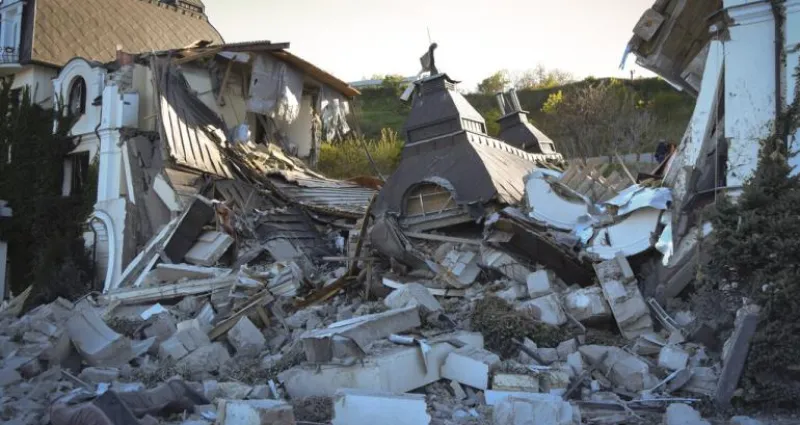 guerre-en-ukraine-les-combats-s-intensifient-dans-l-est