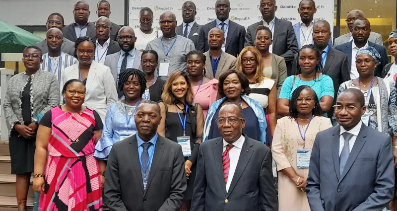 electricite-plusieurs-acteurs-africains-du-secteur-formes-sur-l-analyse-des-contrats-d-achat-d-energie